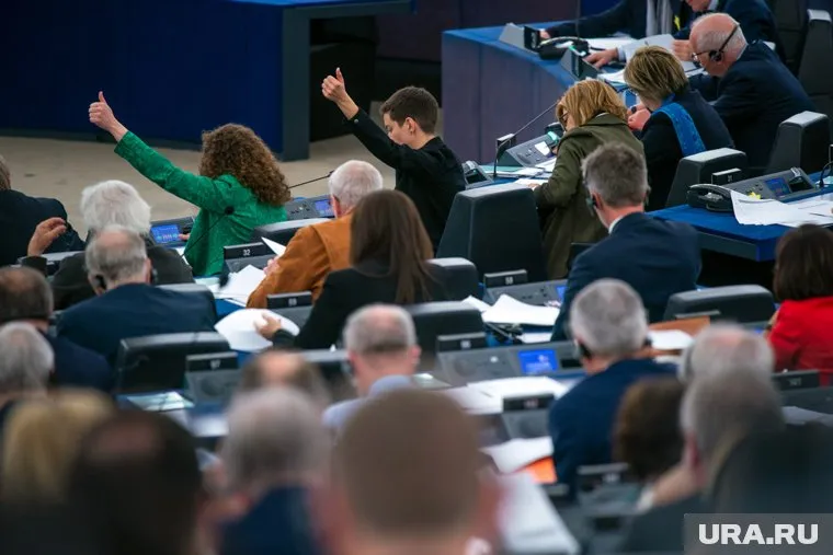 В ЕС не хотят вводить новые санкции против РФ, сообщает Financial Times