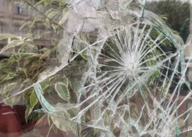 Вандалы разгромили курганскую базу отдыха