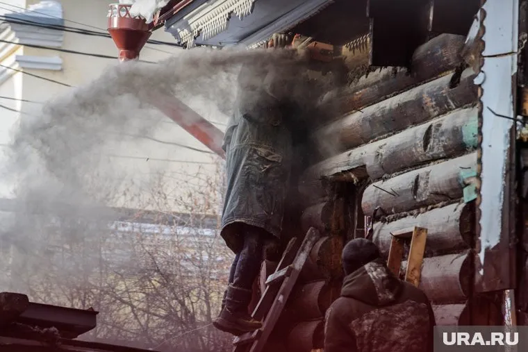 Дом начали сносить в ночь с 23 на 24 января