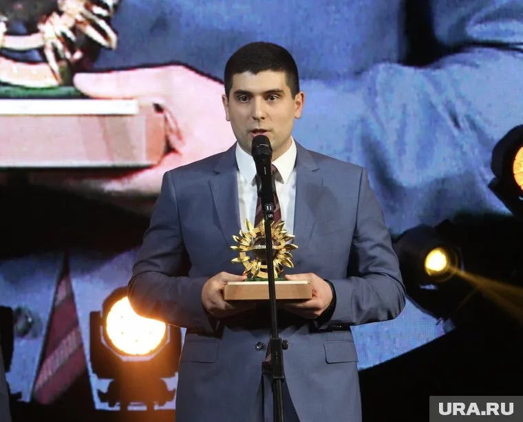 Виген Мхитарян стал самым молодым благотворителем, отмеченным премией «Признание»