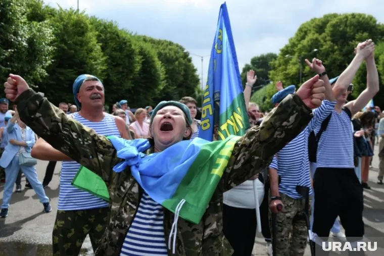 Празднование 95-й годовщины со дня образования Воздушно-десантных войск России