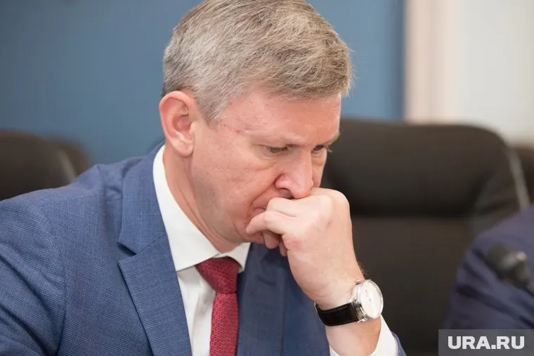 От Дмитрия Фролова требуют компенсировать ущерб имиджу и авторитету активиста «Антиуран. Курган»