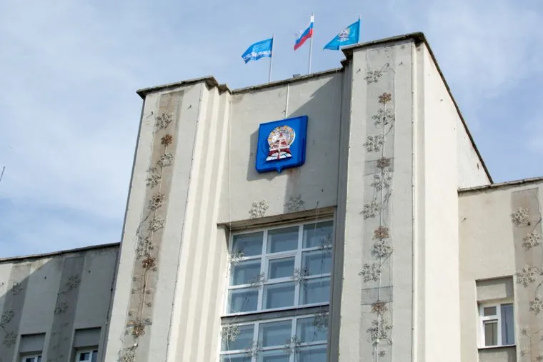 Поездка Кобылкина в Ноябрьск, 3 сентября 2015: МФЦ, перинатальный центр, стадион, народная программа , ноябрьск, мэрия