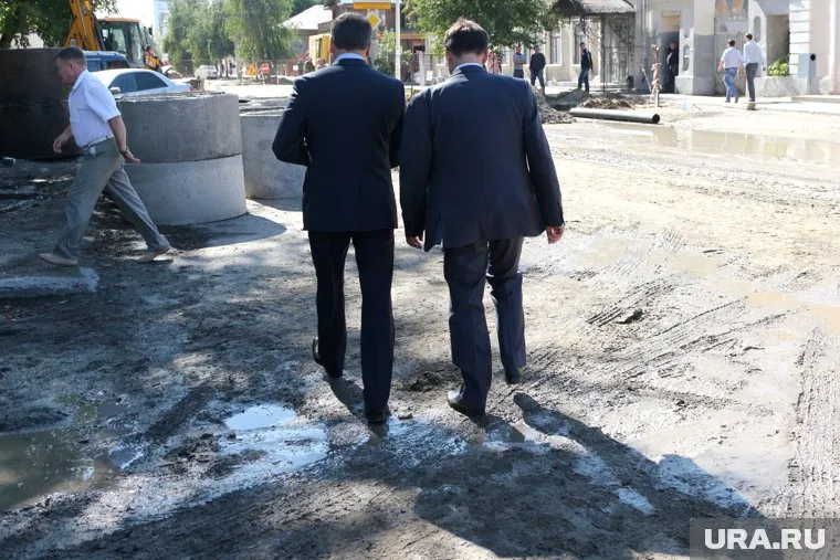 За пять месяцев бюджетные средства на ремонт дорог были освоены лишь на 15%