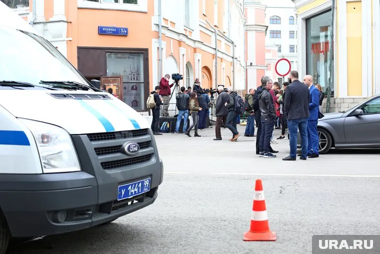 Из мэрии и "Гринвича" эвакуировали всех сотрудников и посетителей