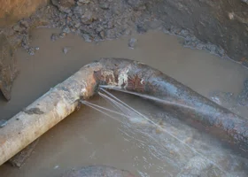 В челябинских поселках похитителей кипятка из батарей найдут по цвету