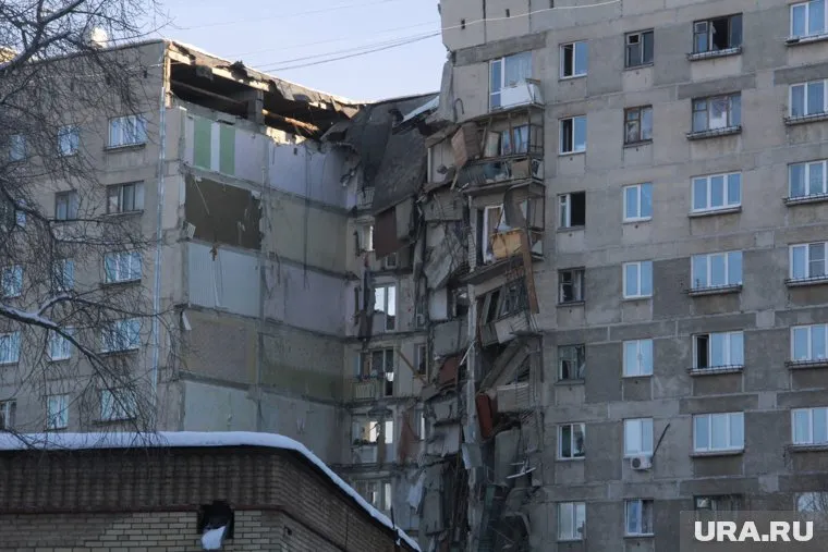 Под завалами жилого дома находятся до 200 человек, сообщил Денис Пушилин (архивное фото)