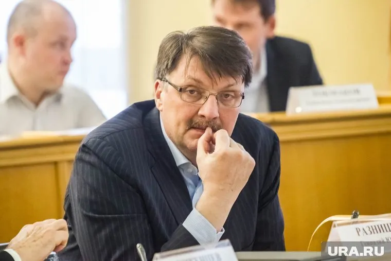 Геннадий Разницын не смог конкурировать с "Леруа Мерлен" и закрыл старейший в городе строительный гипермаркет