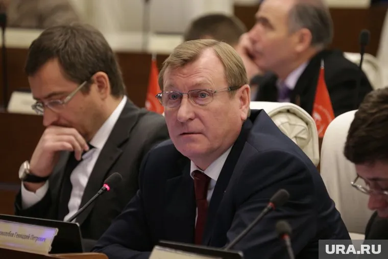 Геннадий Тушнолобов лишился премьерского поста