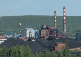 «Ведомости»: правительство РФ продаст пермский национализированный «Метафракс»