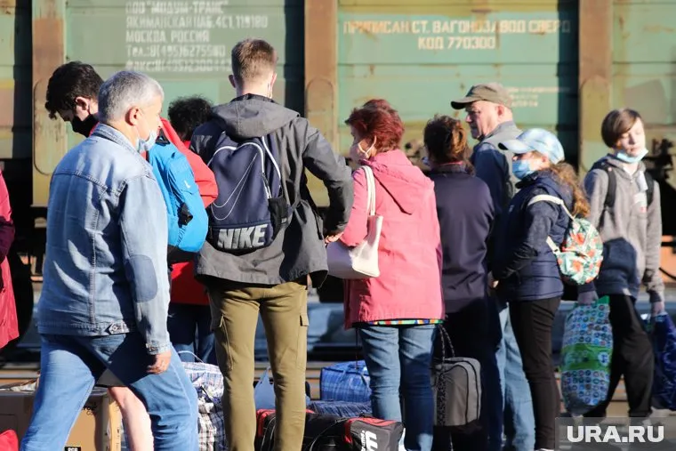 10 453 жителей покинули ЯНАО