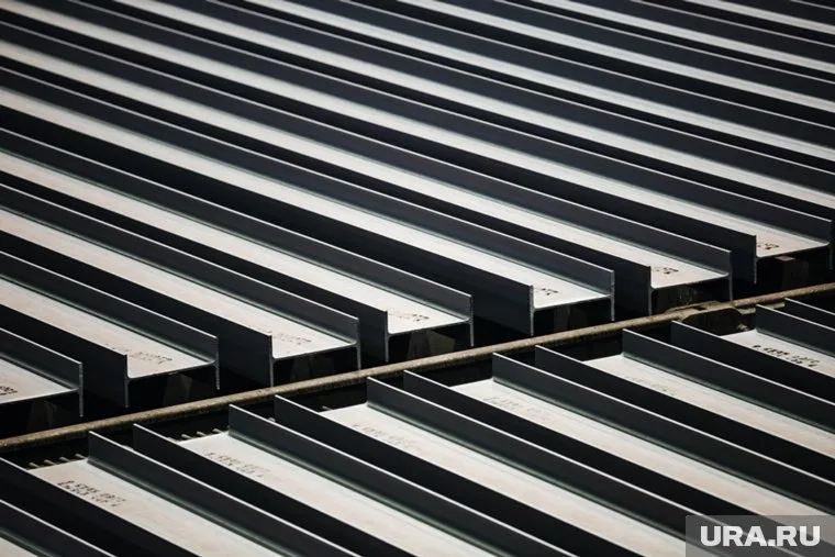 До конца лета ЕВРАЗ поставит еще 100 тонн металлопроката