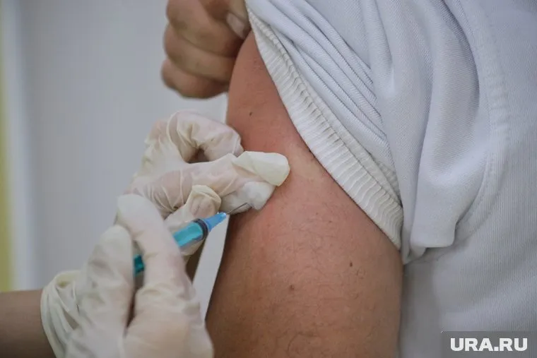 Владимир Путин отметил, что прививка от COVID не занесена в национальный календарь