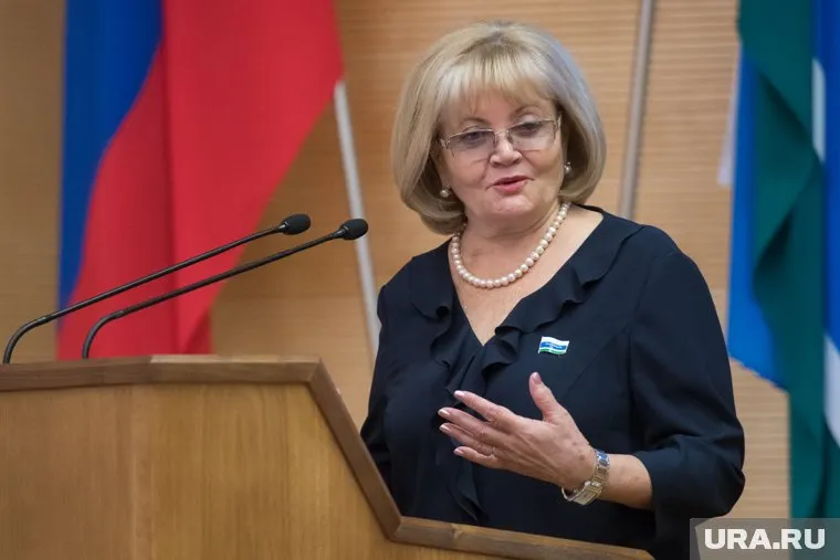 Спикер Людмила Бабушкина приглашена в Госдуму на отчет о работе правительства РФ