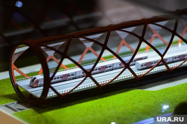 Урал объединят супер-поезда