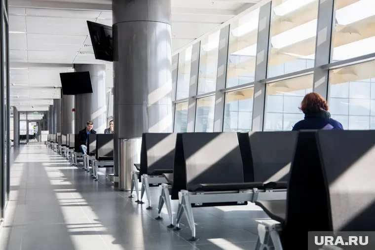 В аэропорт советуют приезжать заранее