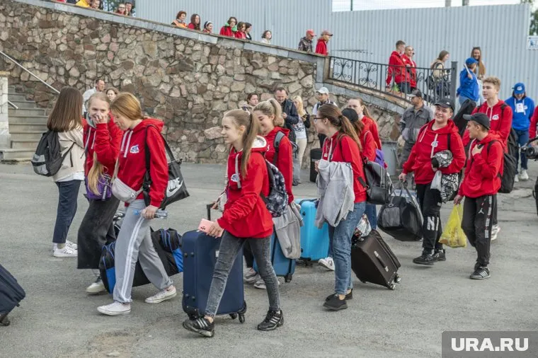 Подростки из ДНР и ЛНР проведут в Перми от 10 до 13 дней