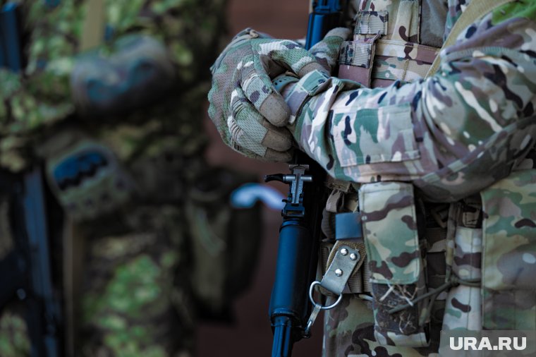 Депутату-взяточнику из ХМАО, ушедшему на СВО вместо колонии, смягчили приговор. Инсайд