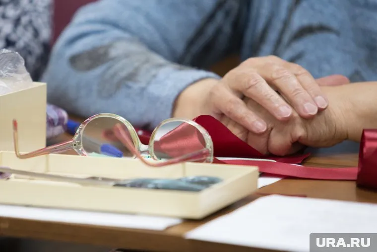 Работающие пенсионеры недополучили по 30 тысяч рублей