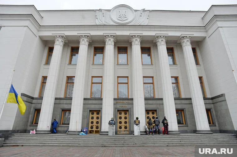 Депутаты фракции «Европейская солидарность» потребовали отставки правительства во время заседания в Верховной Раде