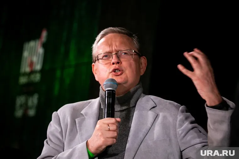 Делягин считает, что введение QR-кодов является попыткой госпереворота в РФ