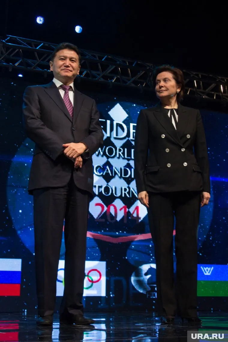 Члены совета организации указали на финансовые трудности и вред имиджу, который наносит действующий президент