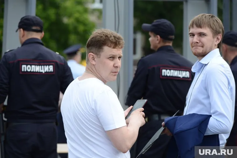 Виктора Вычужанина обвинили в помощи оппозиции