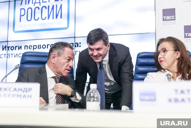 Из 200 тысяч участников конкурса «Лидера России» до полуфинала дошло меньше 3000