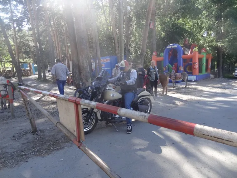 Казаки перекрыли подъезд автомобилей к озеру Шарташ, зиганшин артур