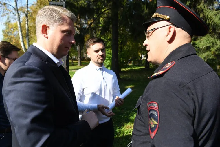 Пикет коммунистов против сноса памятника Ленину, Ревда