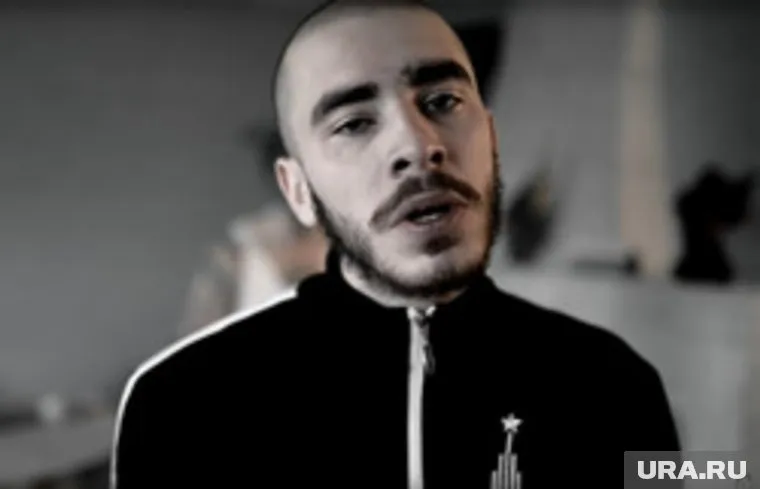 Также певец высказал слова благодарности всем артистам, подержавших его