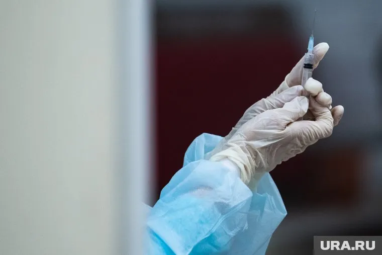 По словам Александра Гинцбурга, детская вакцина против коронавируса — это в пять раз разведенный «Спутник V»