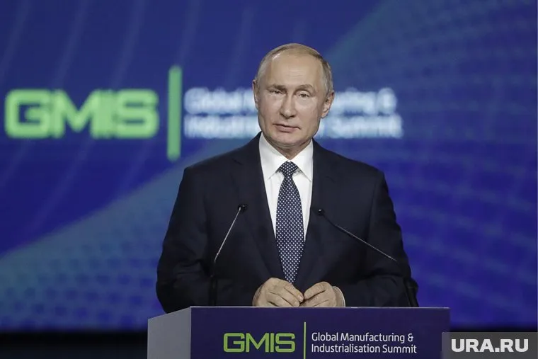 На шутливое заявление Владимира Путина американцы ответили всерьез