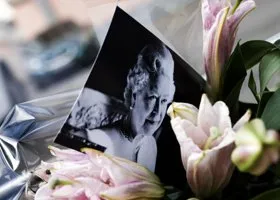 Украинские дипломаты посмертно оскорбили Елизавету II