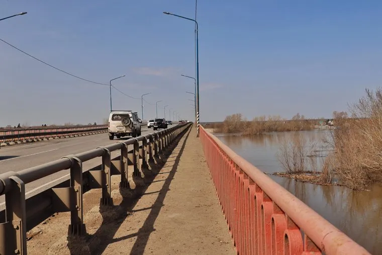 Половодье в районе Омского моста. Курган