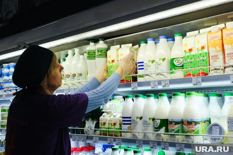 Молоко возглавило рейтинг подорожавших продуктов