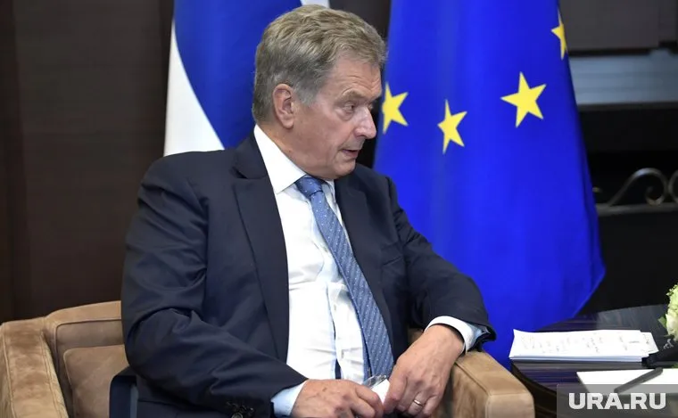 Президент Финляндии не намерен размещать в стране ядерное оружие