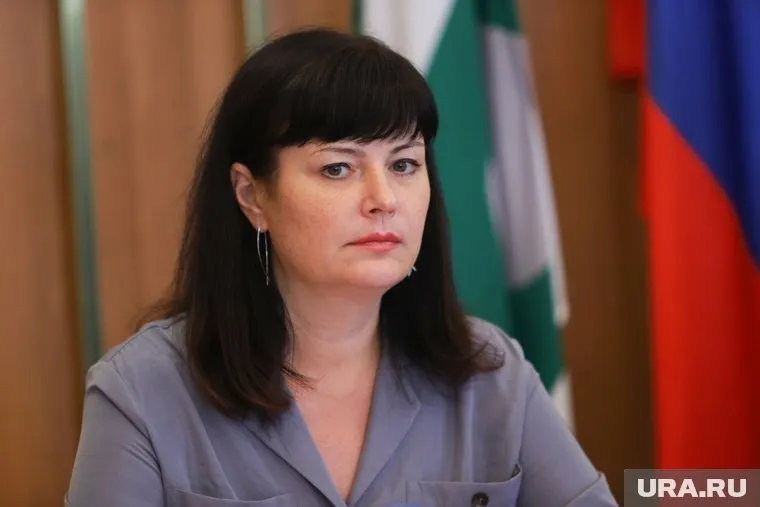 Мэр Кургана Елена Ситникова выразила соболезнования семье умершего педагога Валентины Терещенко