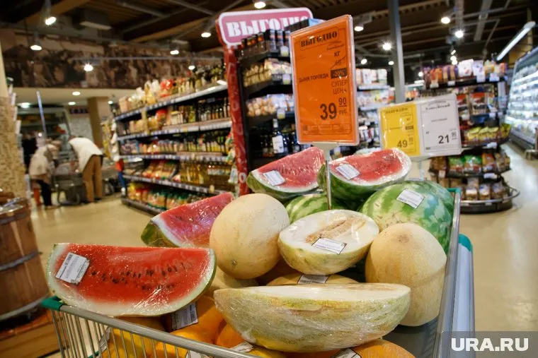 Диетолог не рекомендует есть дыни из-за большого содержания фруктозы