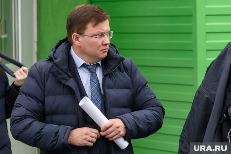 Николаю Смирнягину, может быть, легче, чем конкурентам: в его районе наименьшее число избирателей