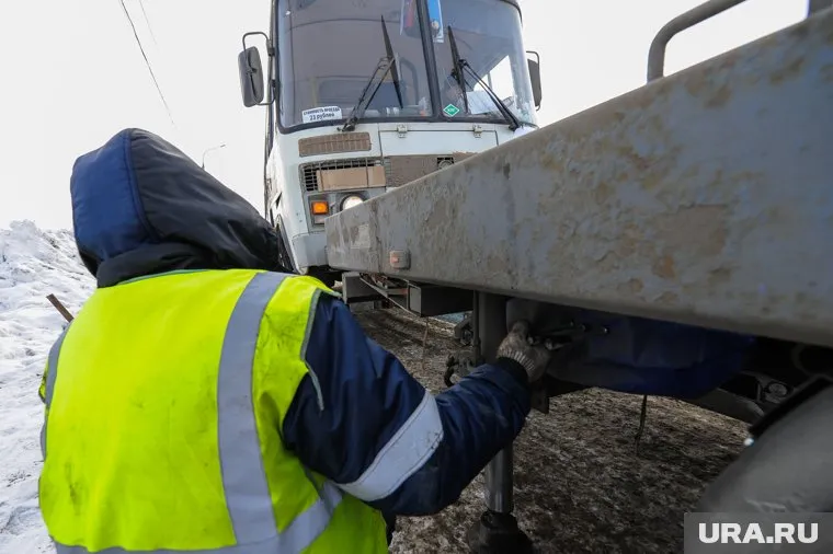 В аварии на трассе ХМАО пострадало пять автомобилей