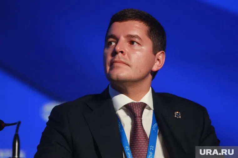 Артюхов провел онлайн встречу с учениками