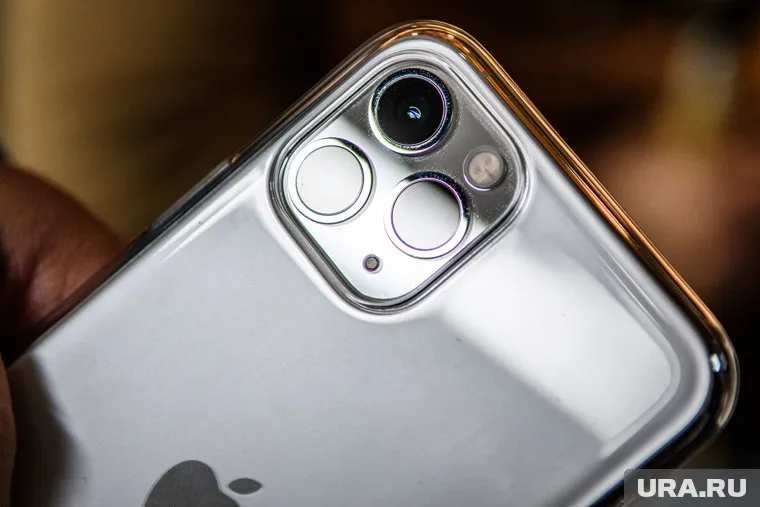 Блогер посоветовал россиянам не спешить с покупкой нового iPhone, а довольствоваться имеющимся