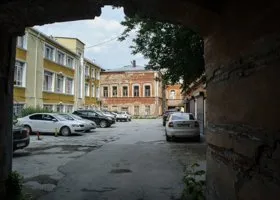 В Екатеринбурге на семью с детьми обрушилась крыша