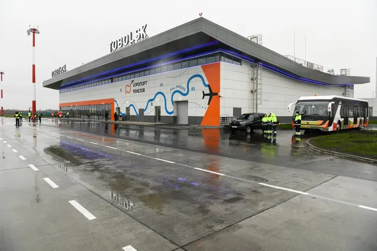 Первый рейс авиасообщения Екатеринбург-Тобольск авиакомпании Red Wings. Екатеринбург