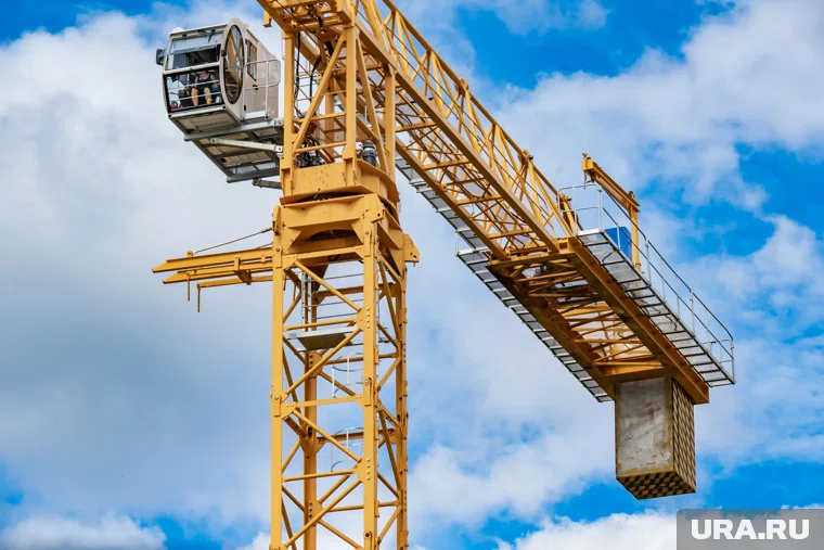 Чтобы исключить возможность размещения на данном участке жилых домов, предлагается установить коэффициент плотности жилой застройки на уровне 0,0