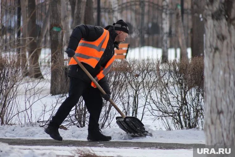 За работу дворником Кислов получал около 60 тысяч