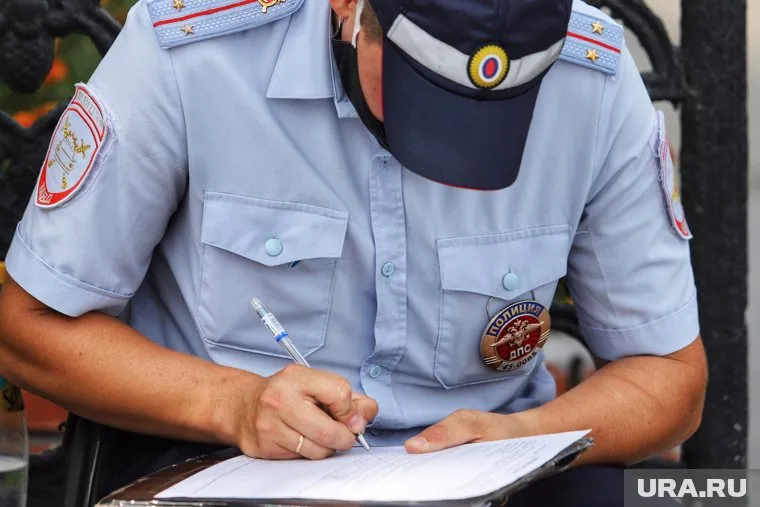 Причинами массового увольнения стали большая нагрузка и низкая зарплата