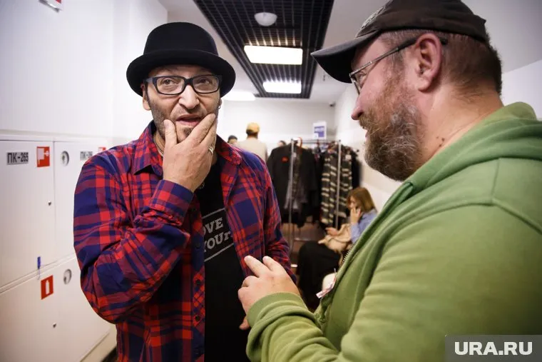 С выхода «Брата -2» прошло два десятилетия. Михаил Козырев, который собирал саундтрек к «Брату-2», не гордится своей работой