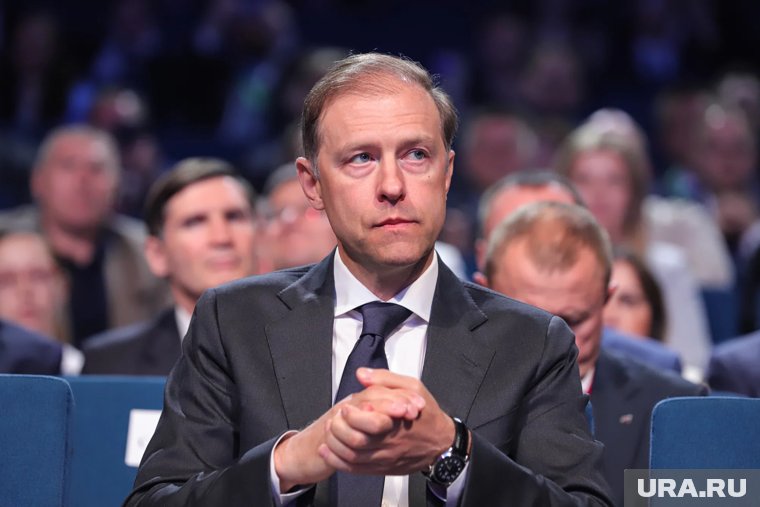 Новые правила утильсбора, поддержка автопрома и сохранение льгот: ключевые заявления Мантурова